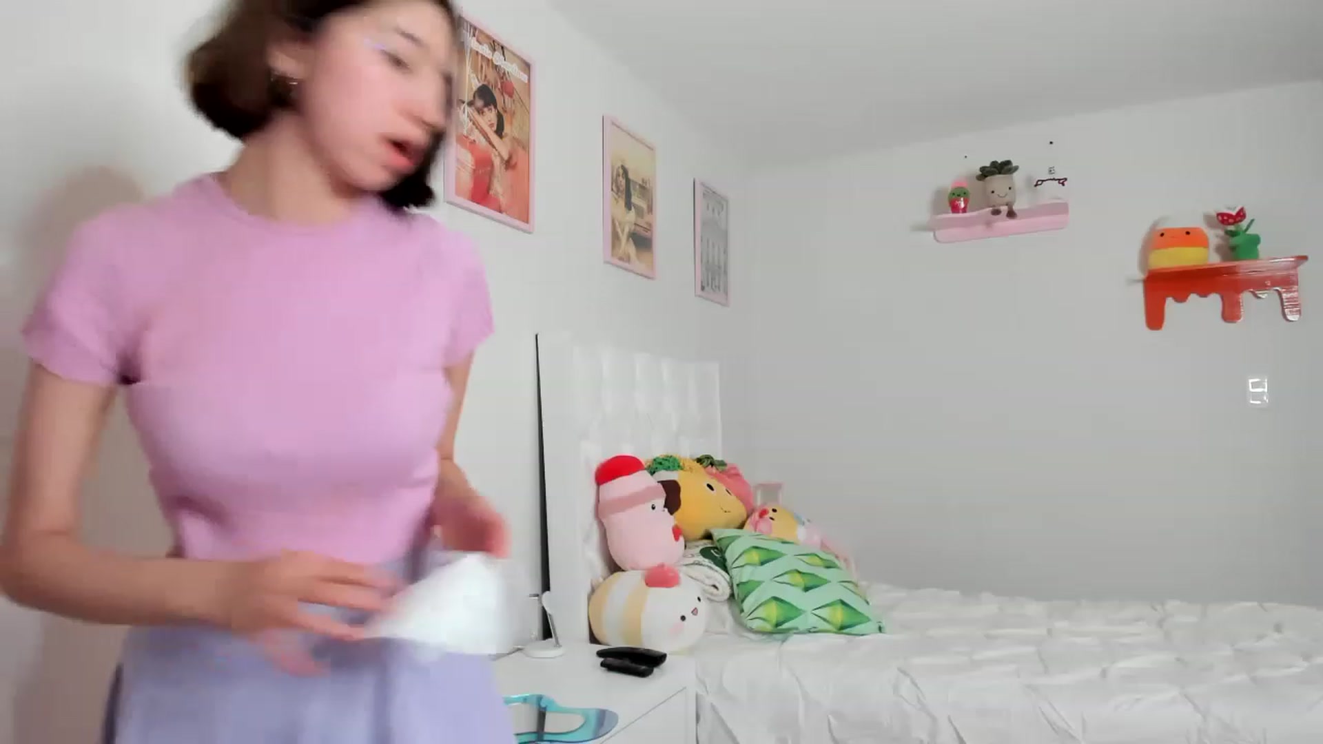 Gallery image thumbnail from Cherrycute666's myfreecams stream on, 04/08/2023, 05:16 image 2 of 20