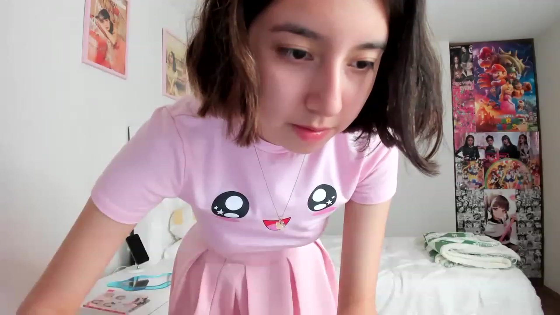 Gallery image thumbnail from Cherrycute666's myfreecams stream on, 04/08/2023, 18:18 image 14 of 20