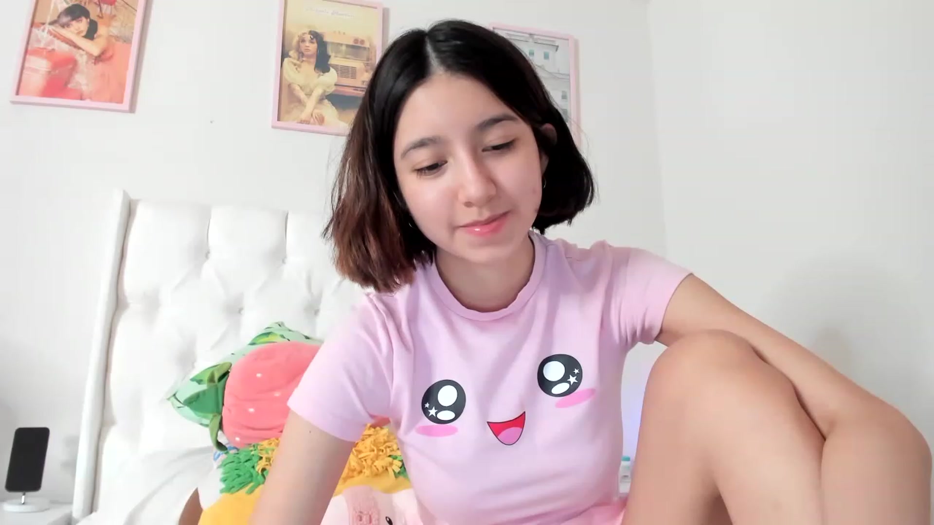 Gallery image thumbnail from Cherrycute666's myfreecams stream on, 04/09/2023, 03:06 image 8 of 20