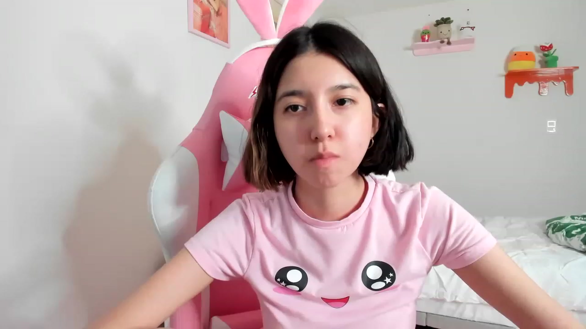 Gallery image thumbnail from Cherrycute666's myfreecams stream on, 04/09/2023, 05:53 image 3 of 20