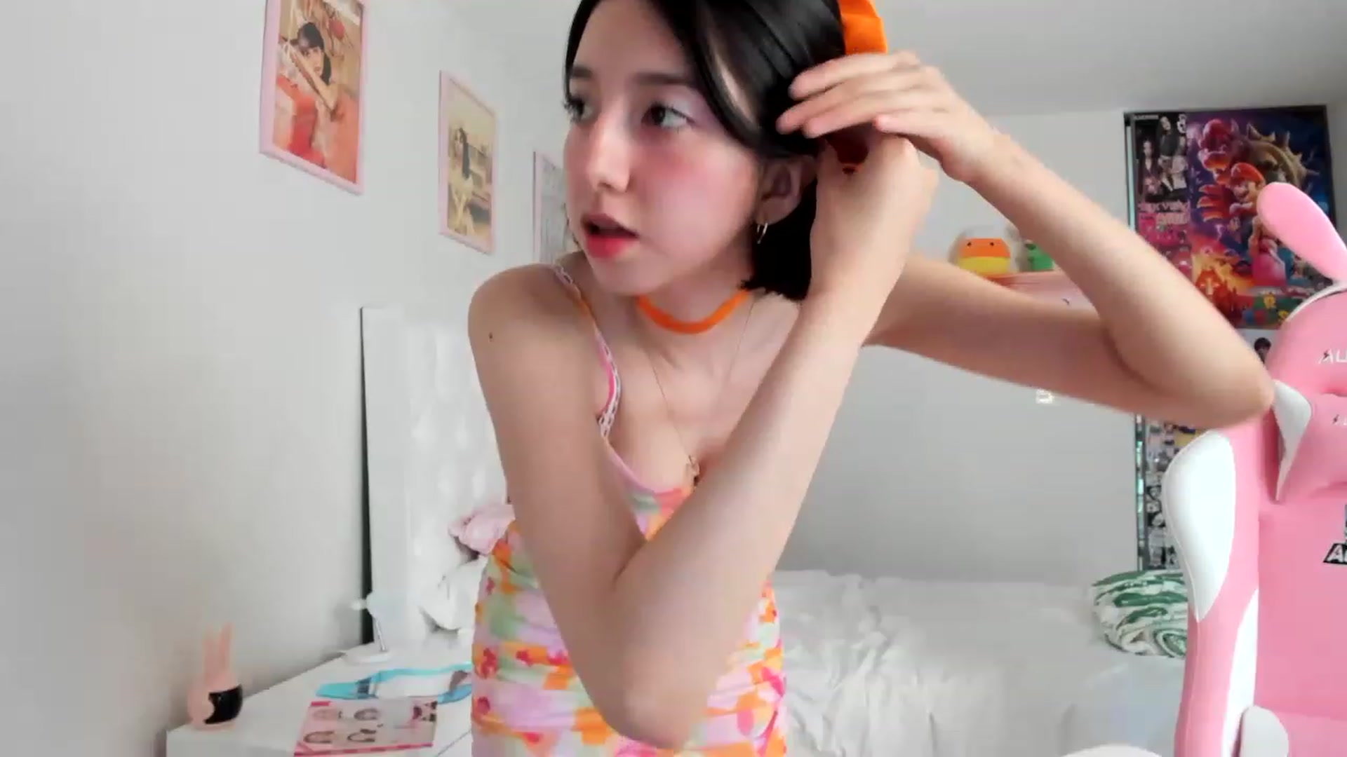 Gallery image thumbnail from Cherrycute666's myfreecams stream on, 04/09/2023, 19:35 image 4 of 20