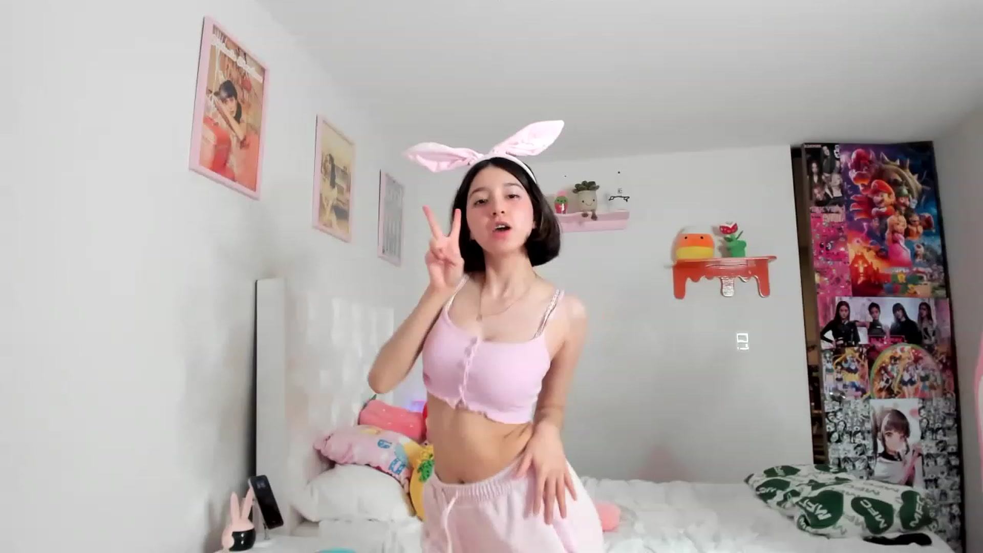 Gallery image thumbnail from Cherrycute666's myfreecams stream on, 04/10/2023, 02:49 image 8 of 20