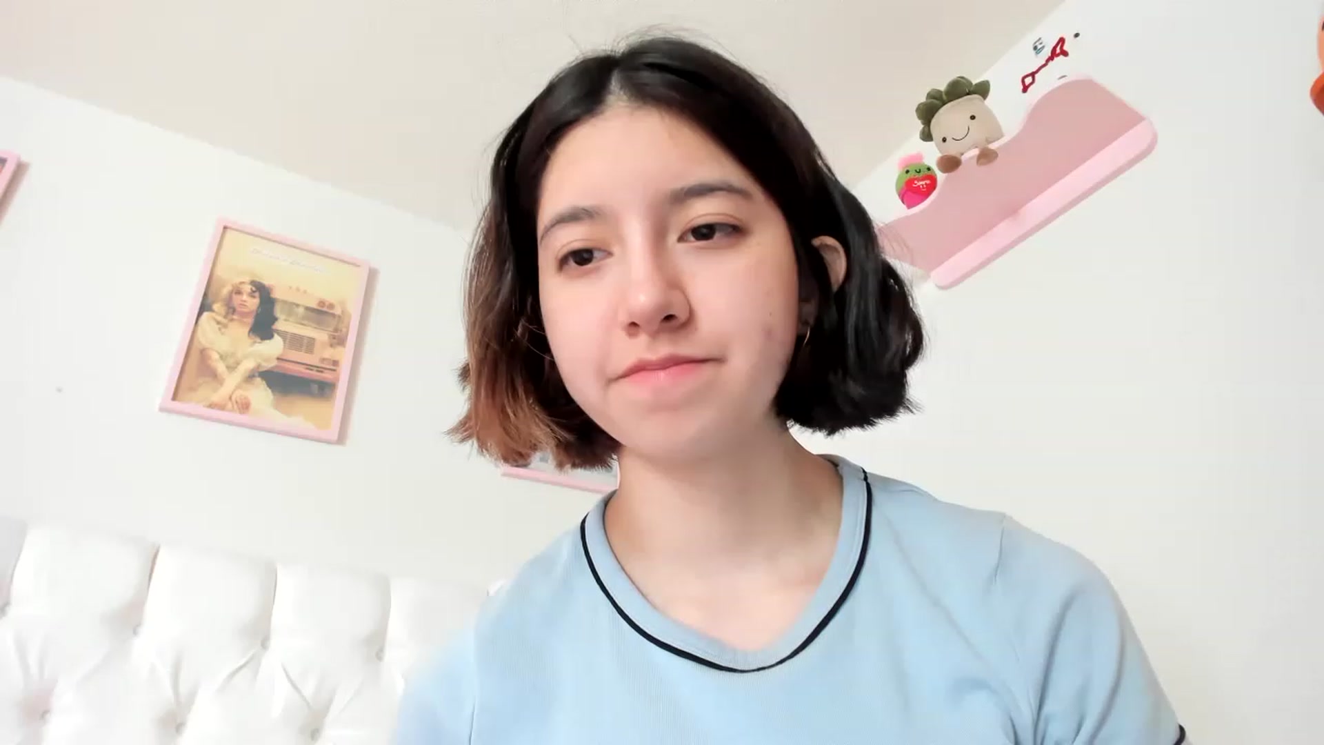 Gallery image thumbnail from Cherrycute666's myfreecams stream on, 04/14/2023, 15:53 image 10 of 20