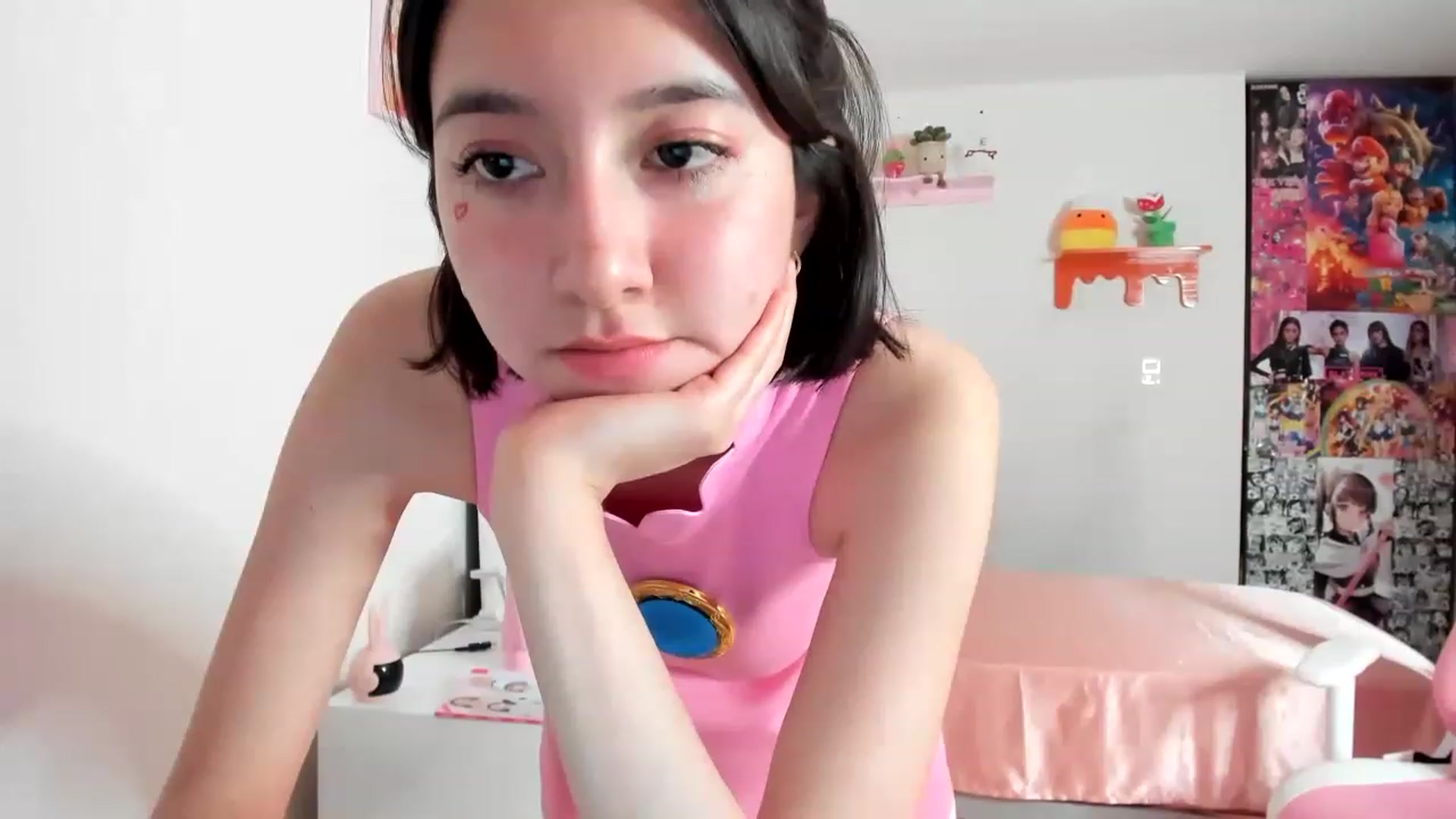 Gallery image thumbnail from Cherrycute666's myfreecams stream on, 04/15/2023, 04:29 image 15 of 20