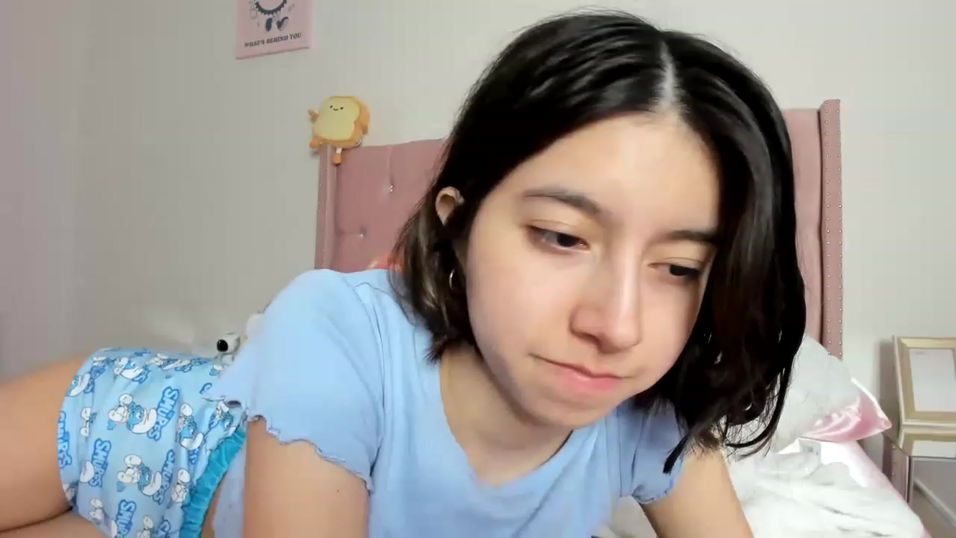 Gallery image thumbnail from Cherrycute666's myfreecams stream on, 04/15/2023, 13:09 image 12 of 20