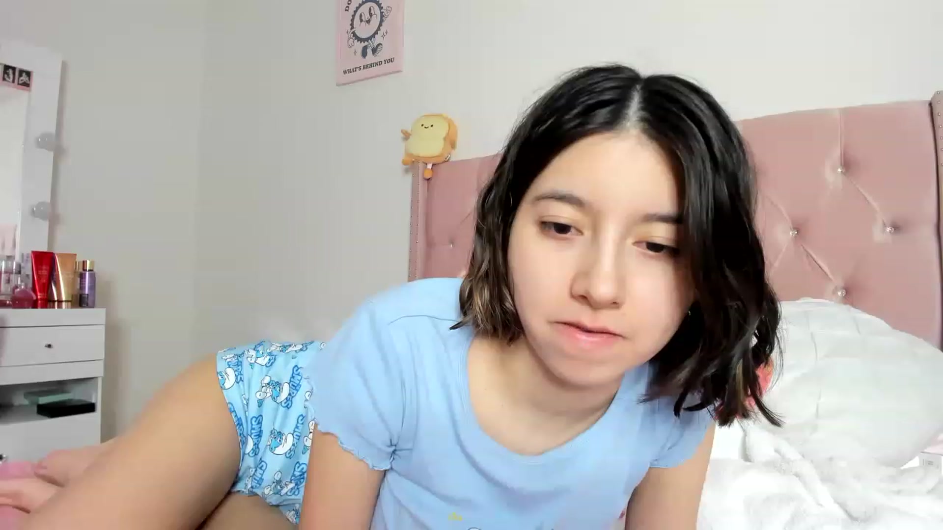Gallery image thumbnail from Cherrycute666's myfreecams stream on, 04/15/2023, 13:09 image 18 of 20
