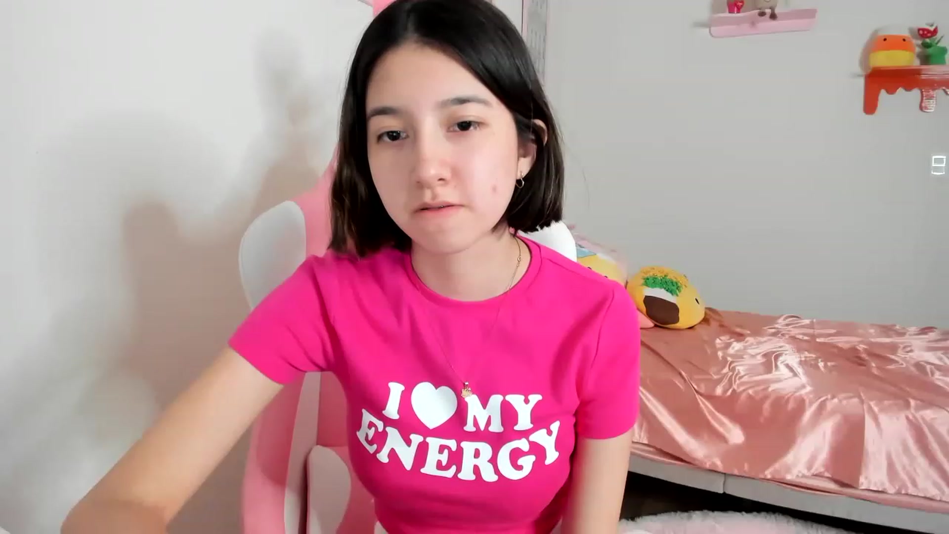 Gallery image thumbnail from Cherrycute666's myfreecams stream on, 04/16/2023, 03:22 image 14 of 20