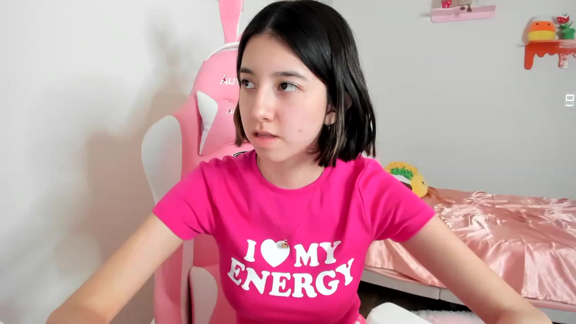 Gallery image thumbnail from Cherrycute666's myfreecams stream on, 04/16/2023, 03:22 image 9 of 20