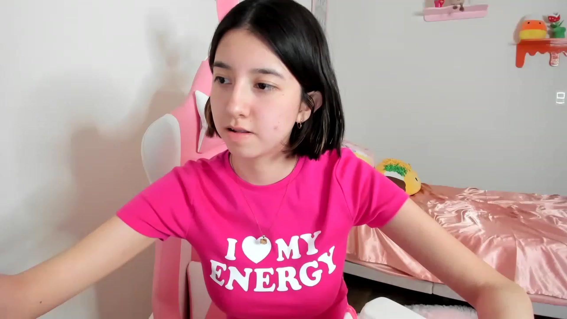Gallery image thumbnail from Cherrycute666's myfreecams stream on, 04/16/2023, 03:22 image 8 of 20