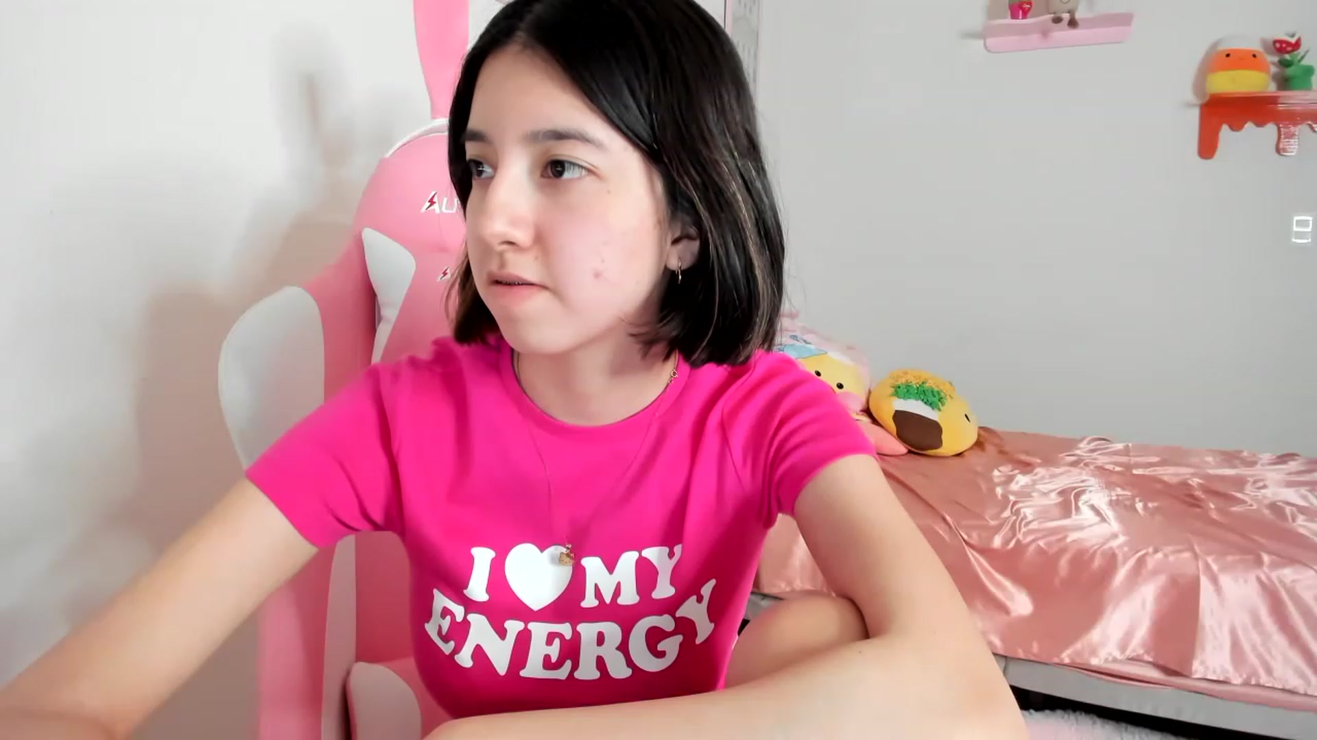 Gallery image thumbnail from Cherrycute666's myfreecams stream on, 04/16/2023, 03:22 image 12 of 20