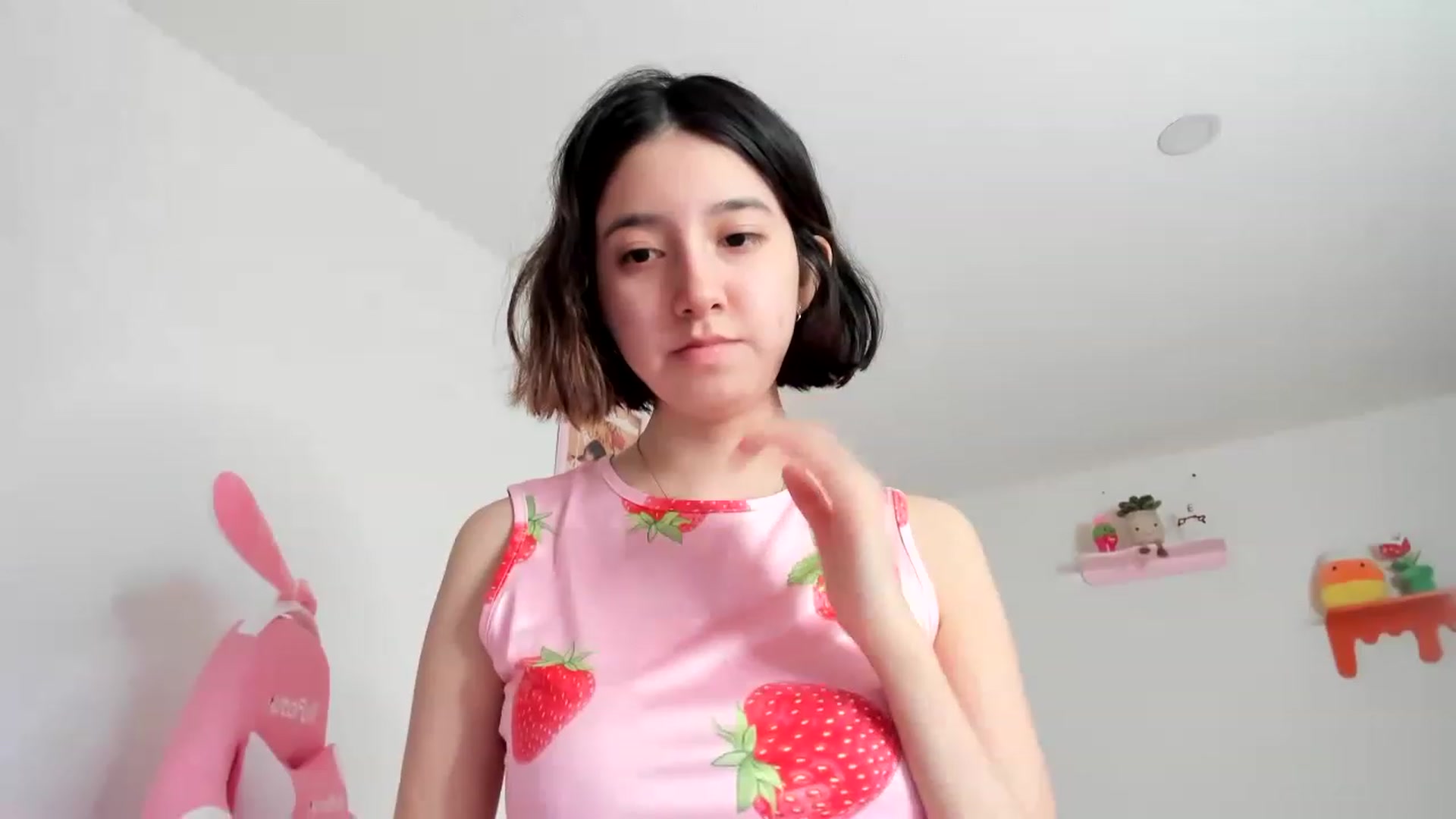 Gallery image thumbnail from Cherrycute666's myfreecams stream on, 04/16/2023, 13:31 image 12 of 20
