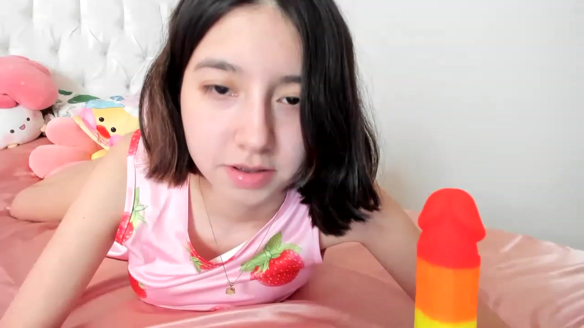 Gallery image thumbnail from Cherrycute666's myfreecams stream on, 04/16/2023, 14:42 image 1 of 20