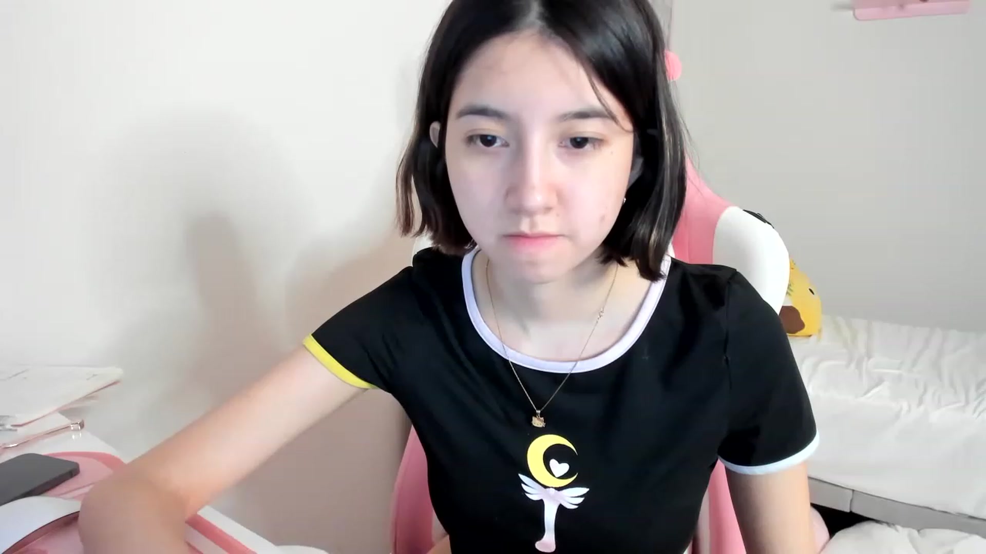 Gallery image thumbnail from Cherrycute666's myfreecams stream on, 04/18/2023, 09:52 image 13 of 20
