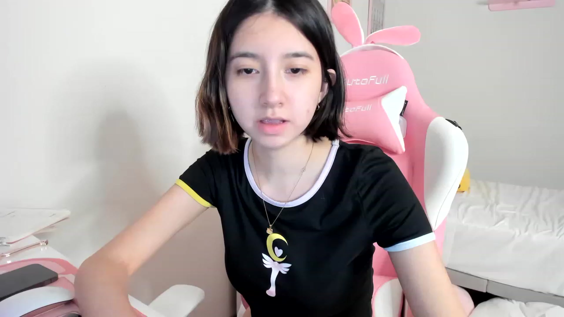 Gallery image thumbnail from Cherrycute666's myfreecams stream on, 04/18/2023, 09:52 image 9 of 20