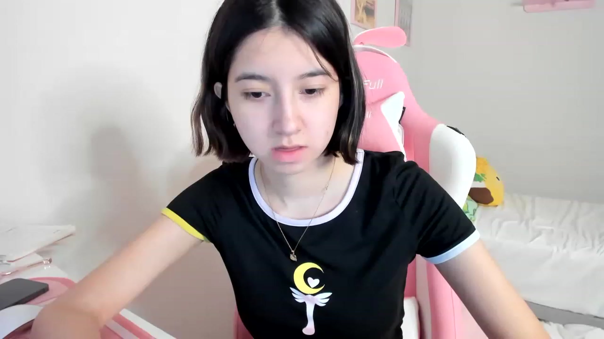 Gallery image thumbnail from Cherrycute666's myfreecams stream on, 04/18/2023, 09:52 image 14 of 20