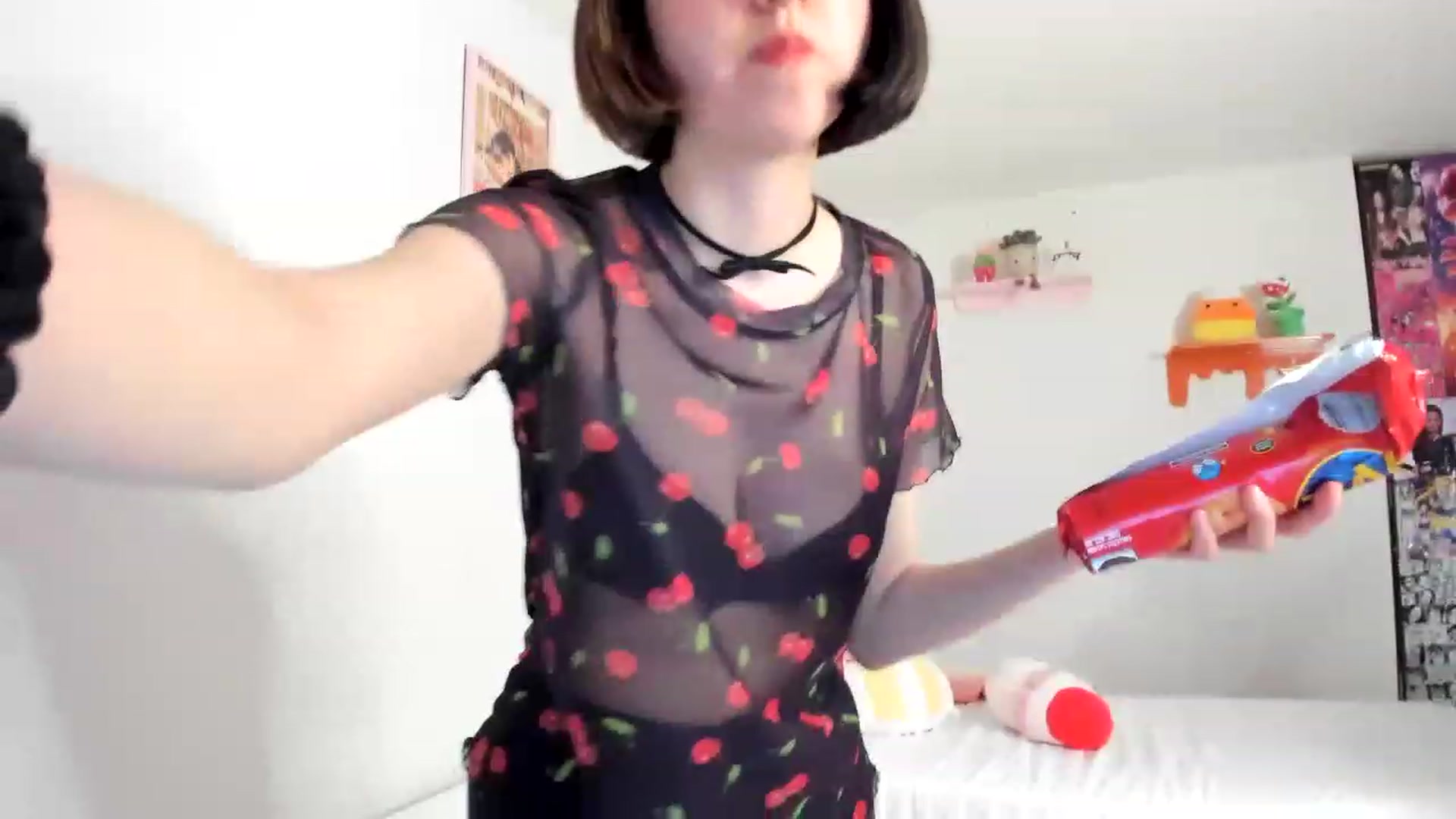Gallery image thumbnail from Cherrycute666's myfreecams stream on, 04/20/2023, 05:22 image 5 of 20