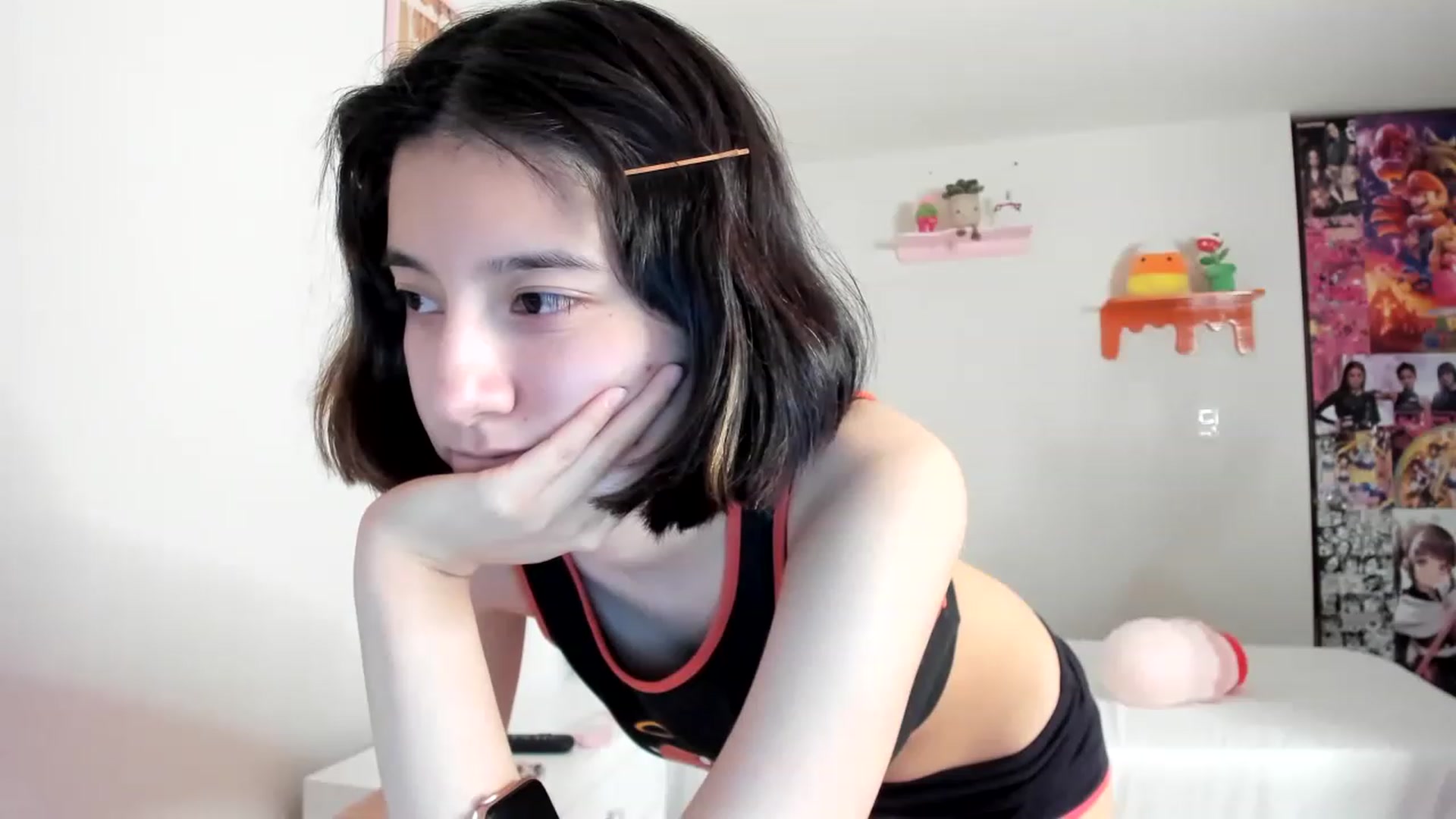 Gallery image thumbnail from Cherrycute666's myfreecams stream on, 04/20/2023, 10:31 image 19 of 20