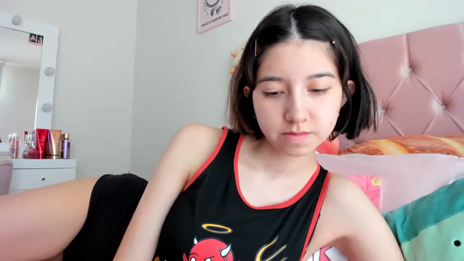 Gallery image thumbnail from Cherrycute666's myfreecams stream on, 04/20/2023, 21:36 image 19 of 20
