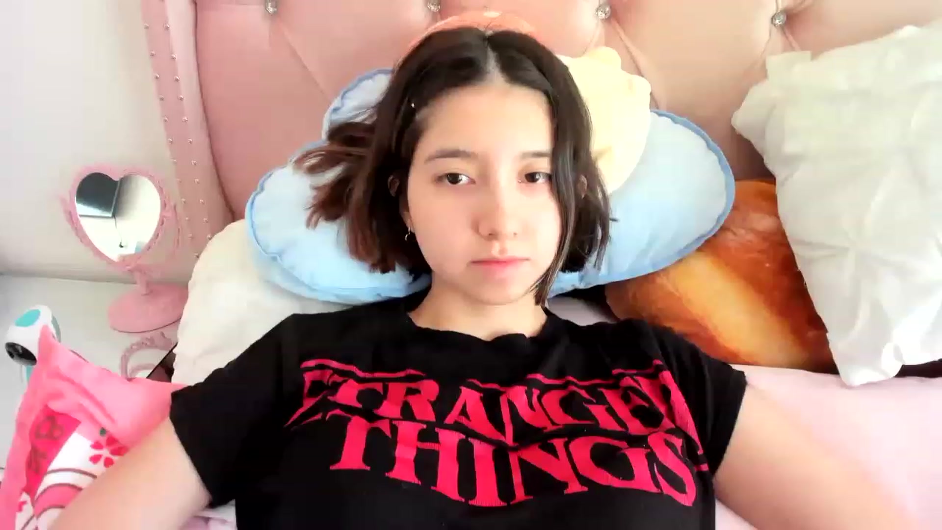 Gallery image thumbnail from Cherrycute666's myfreecams stream on, 04/20/2023, 23:22 image 19 of 20