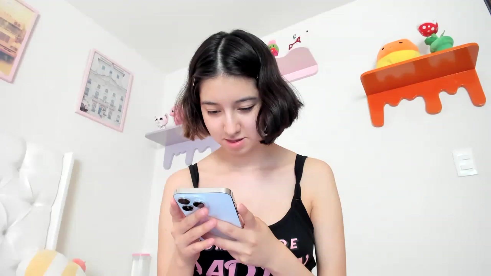 Gallery image thumbnail from Cherrycute666's myfreecams stream on, 04/21/2023, 21:58 image 14 of 20