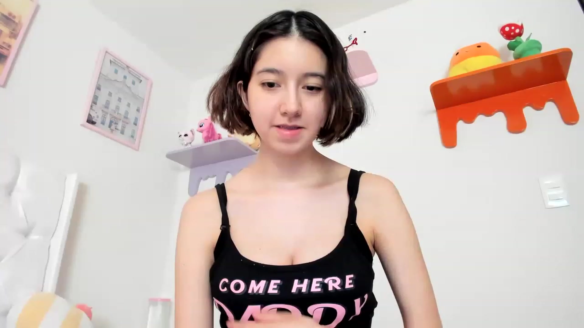 Gallery image thumbnail from Cherrycute666's myfreecams stream on, 04/21/2023, 21:58 image 12 of 20