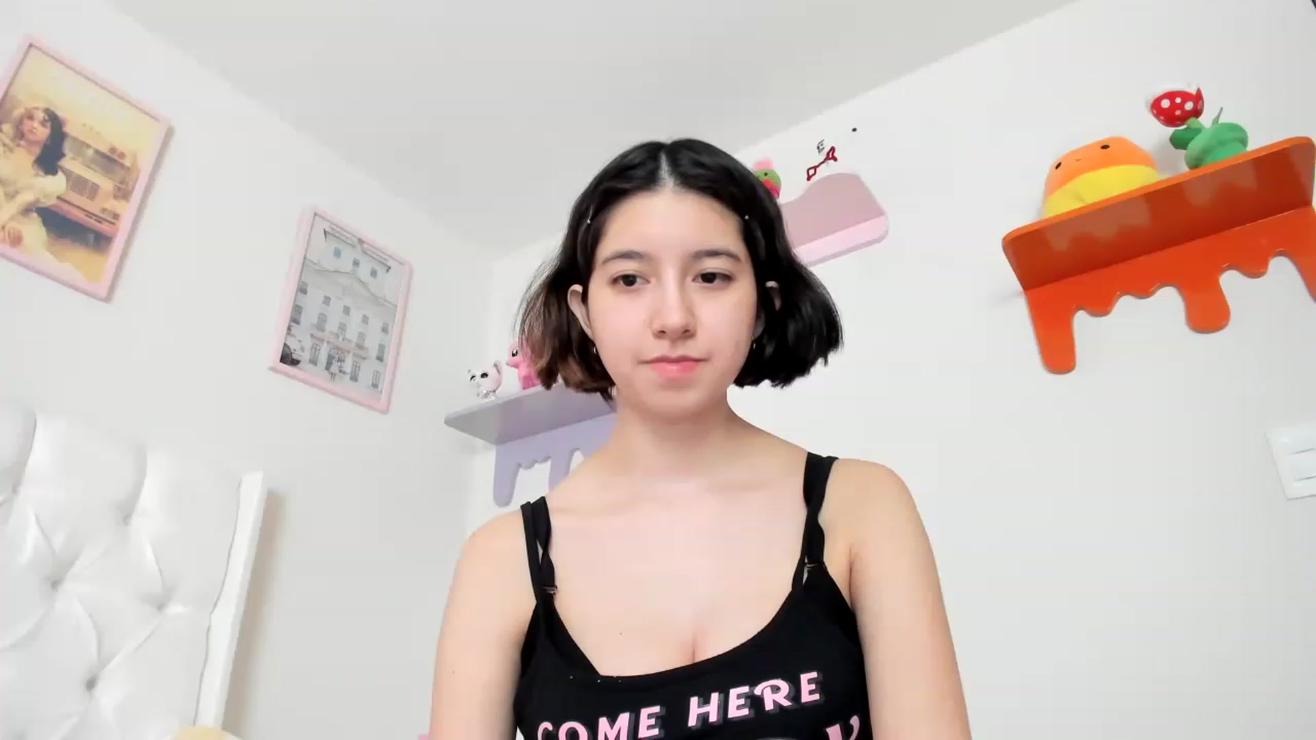 Gallery image thumbnail from Cherrycute666's myfreecams stream on, 04/21/2023, 21:58 image 18 of 20