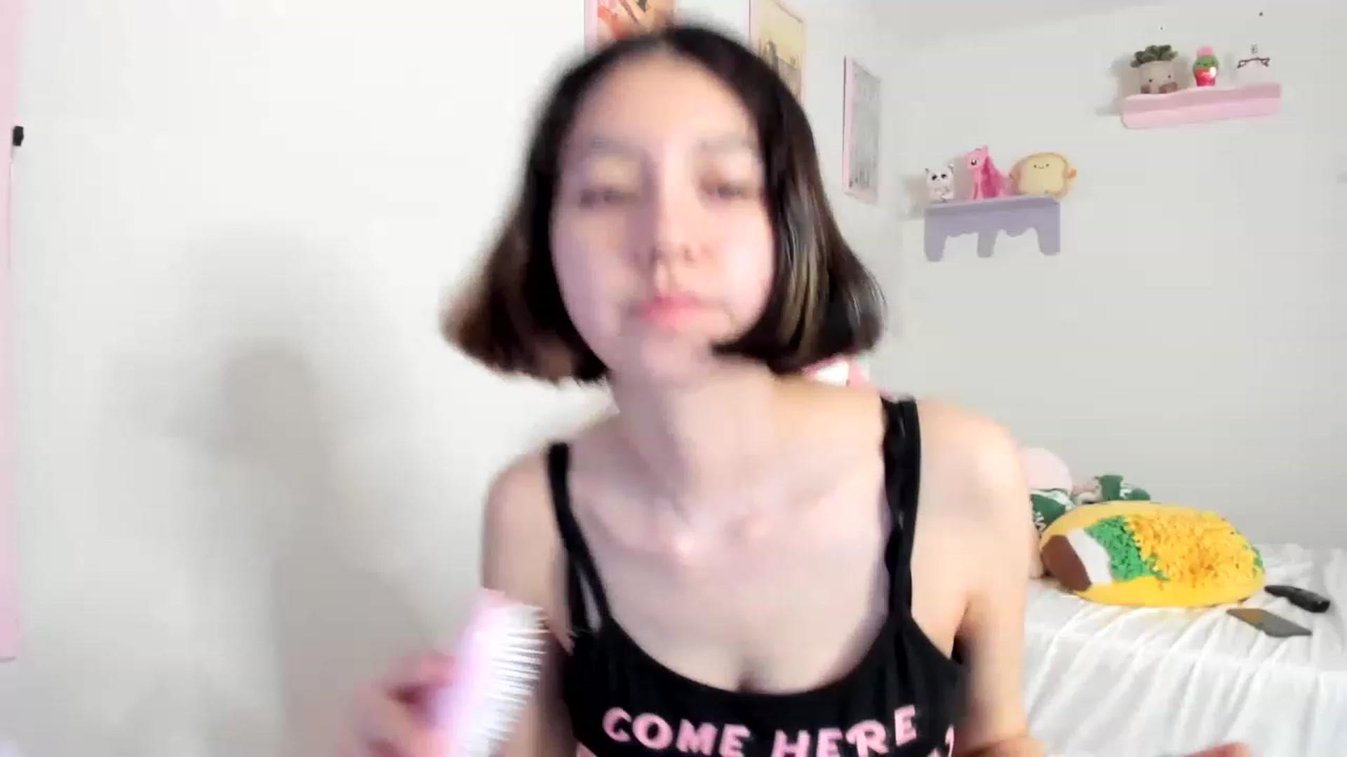 Gallery image thumbnail from Cherrycute666's myfreecams stream on, 04/21/2023, 23:36 image 14 of 20