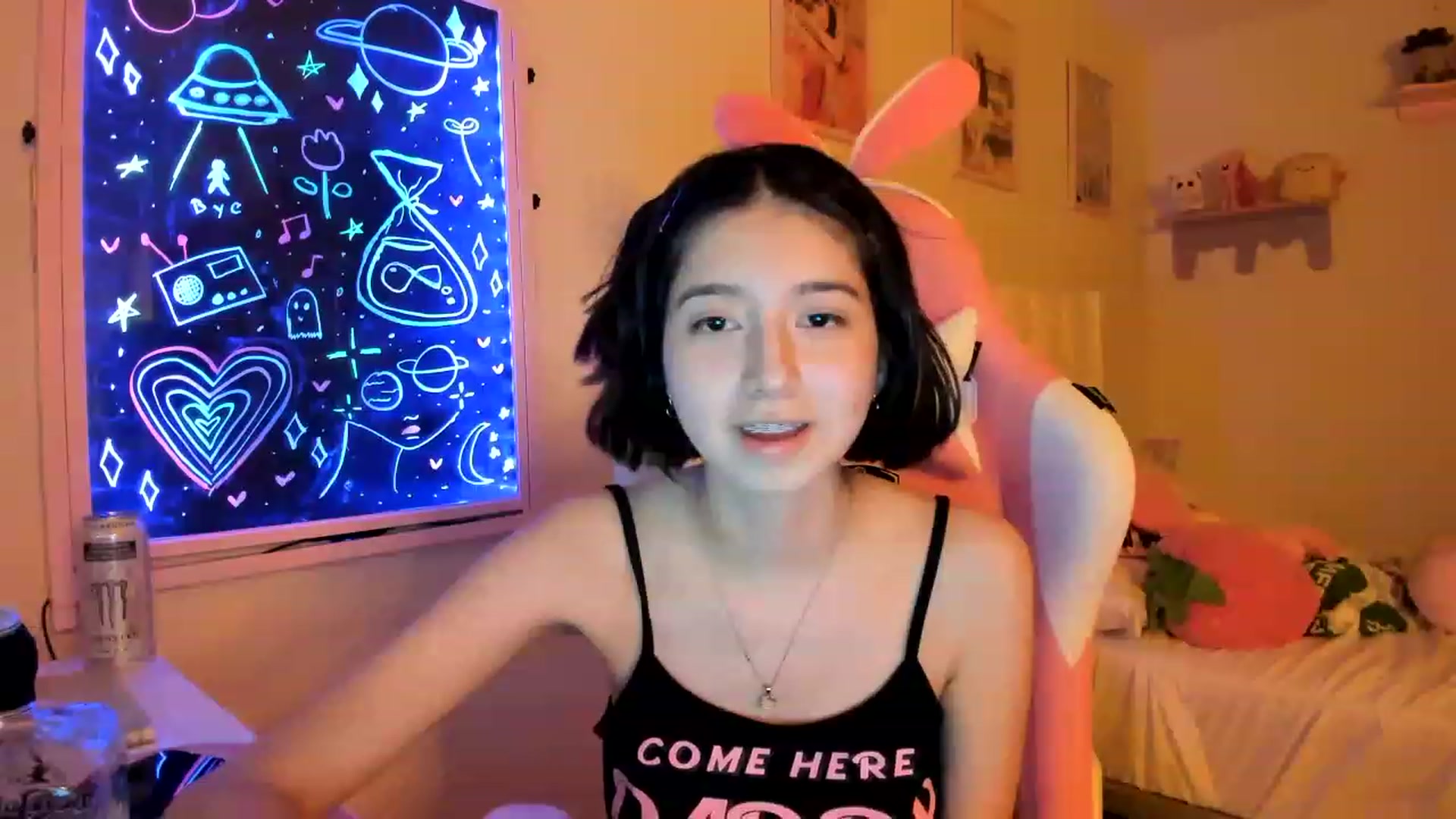 Gallery image thumbnail from Cherrycute666's myfreecams stream on, 04/22/2023, 09:57 image 11 of 20