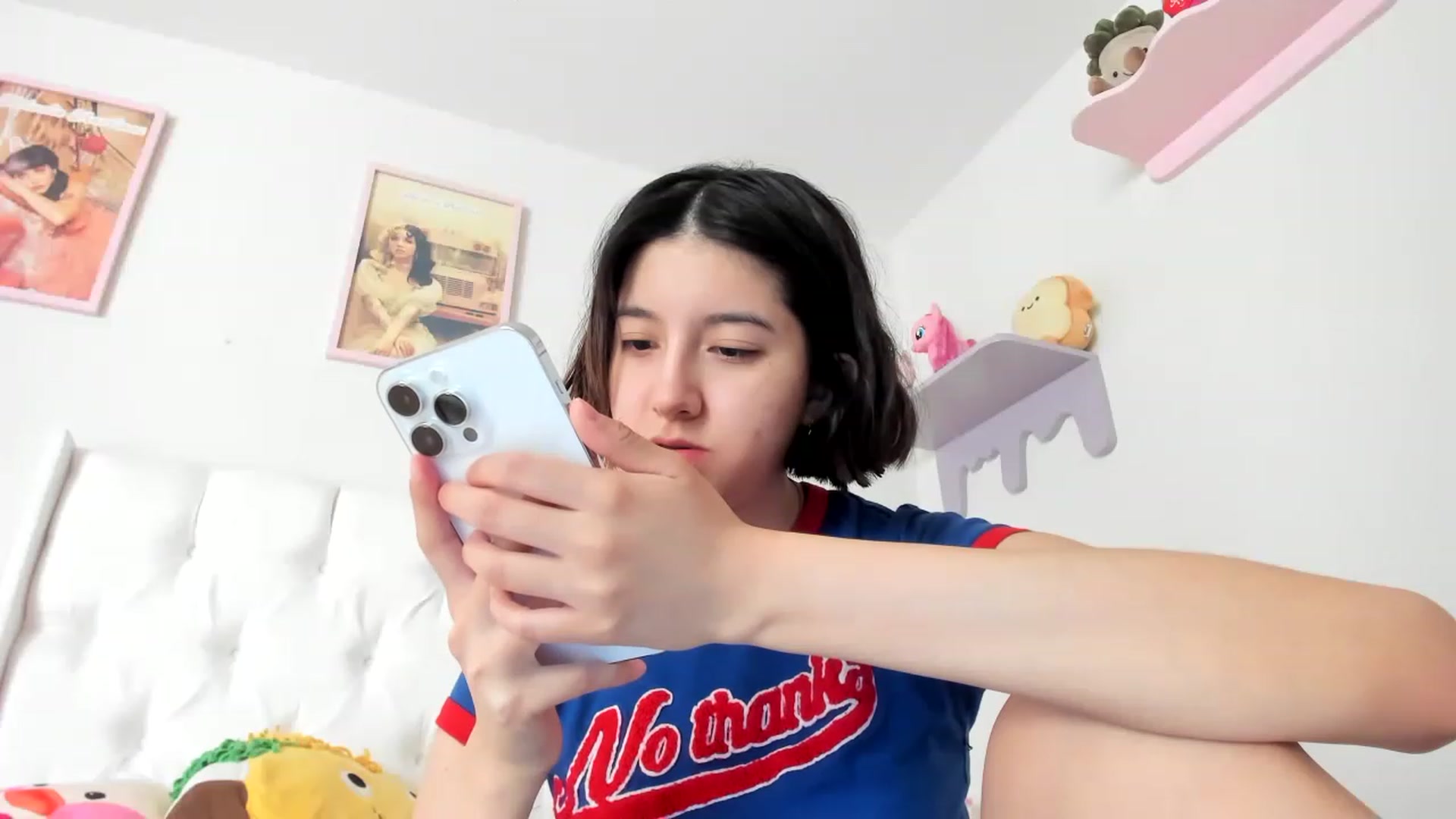 Gallery image thumbnail from Cherrycute666's myfreecams stream on, 04/22/2023, 16:46 image 20 of 20
