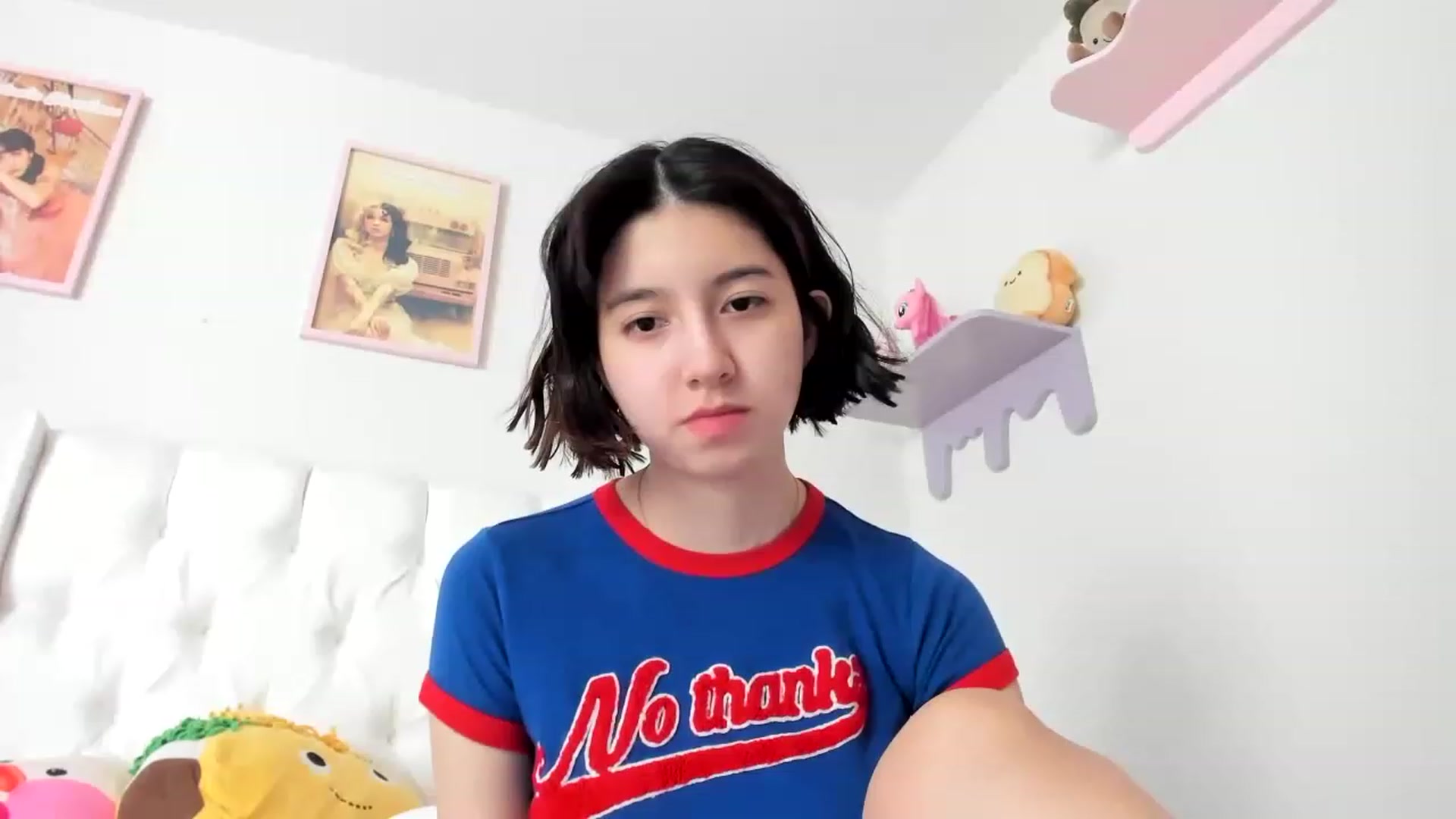 Gallery image thumbnail from Cherrycute666's myfreecams stream on, 04/22/2023, 16:46 image 6 of 20