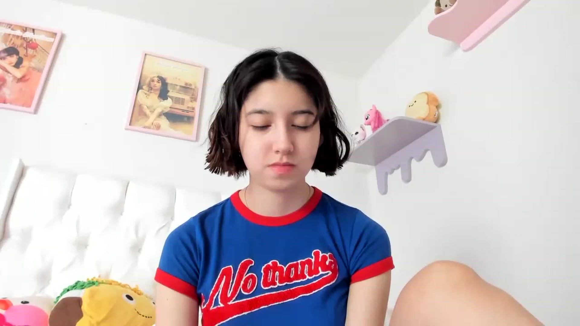 Gallery image thumbnail from Cherrycute666's myfreecams stream on, 04/22/2023, 16:46 image 13 of 20
