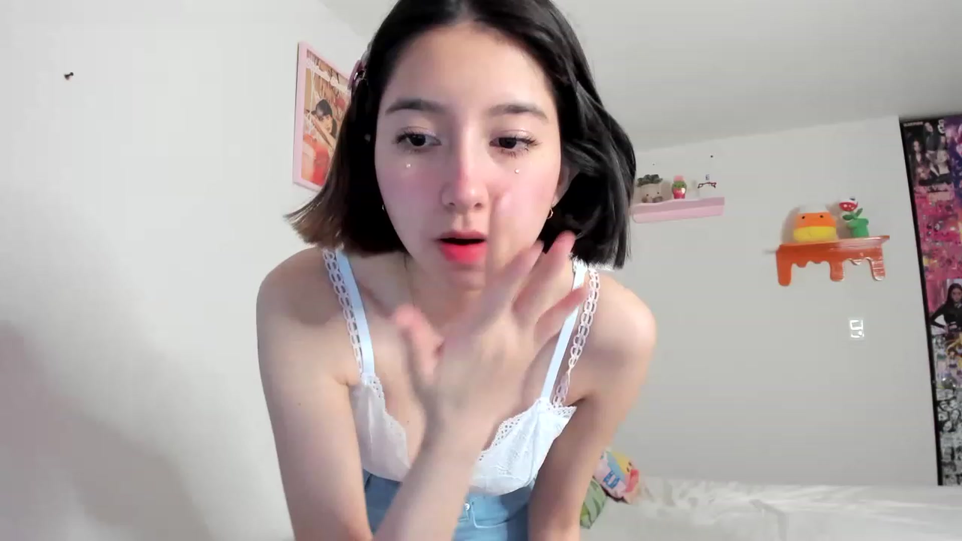 Gallery image thumbnail from Cherrycute666's myfreecams stream on, 04/23/2023, 01:59 image 2 of 20