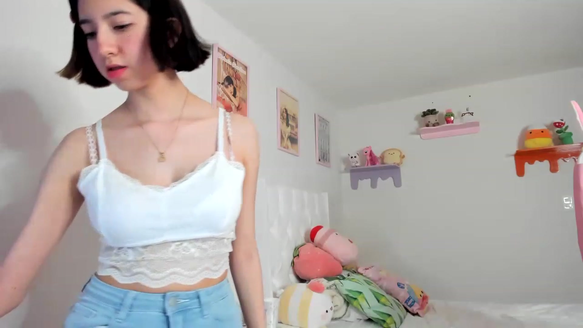 Gallery image thumbnail from Cherrycute666's myfreecams stream on, 04/23/2023, 03:36 image 10 of 20