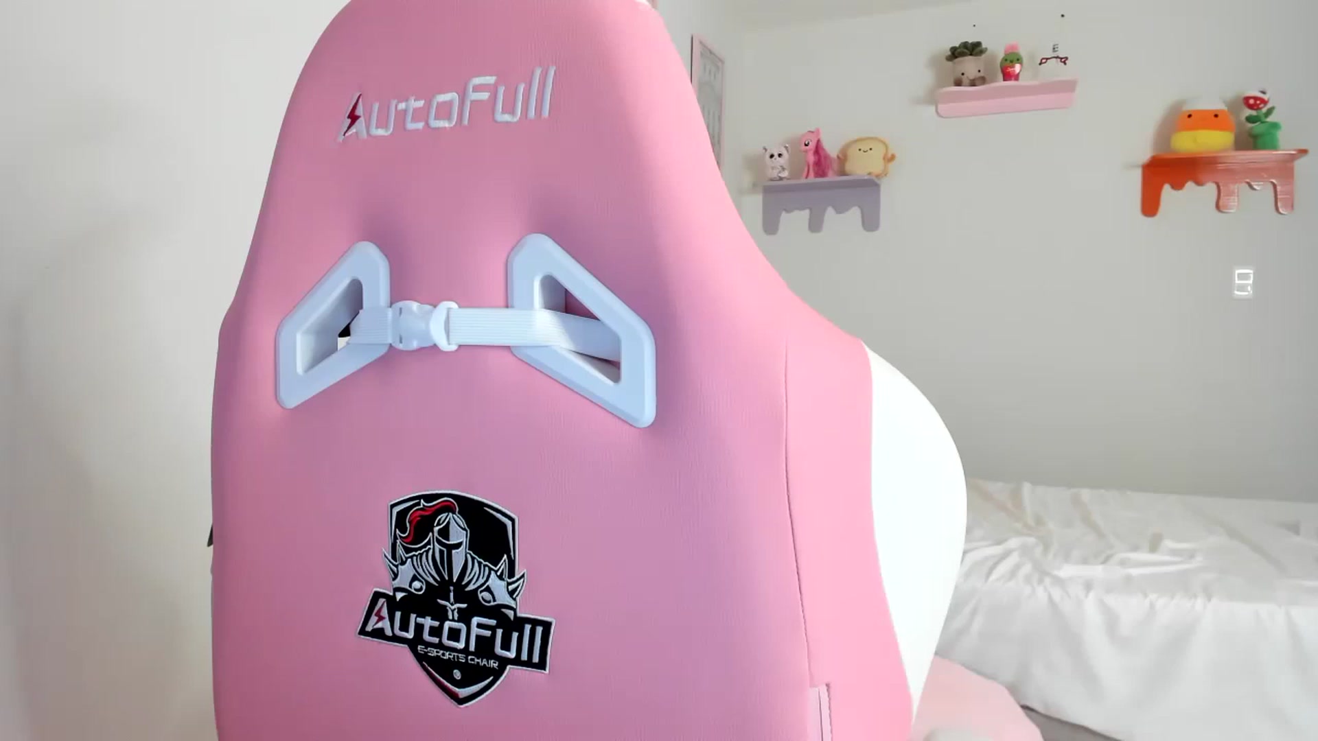Gallery image thumbnail from Cherrycute666's myfreecams stream on, 04/24/2023, 20:06 image 17 of 20