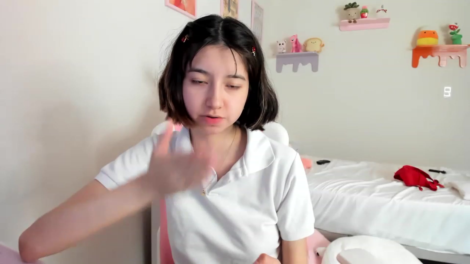 Gallery image thumbnail from Cherrycute666's myfreecams stream on, 04/28/2023, 18:58 image 19 of 20