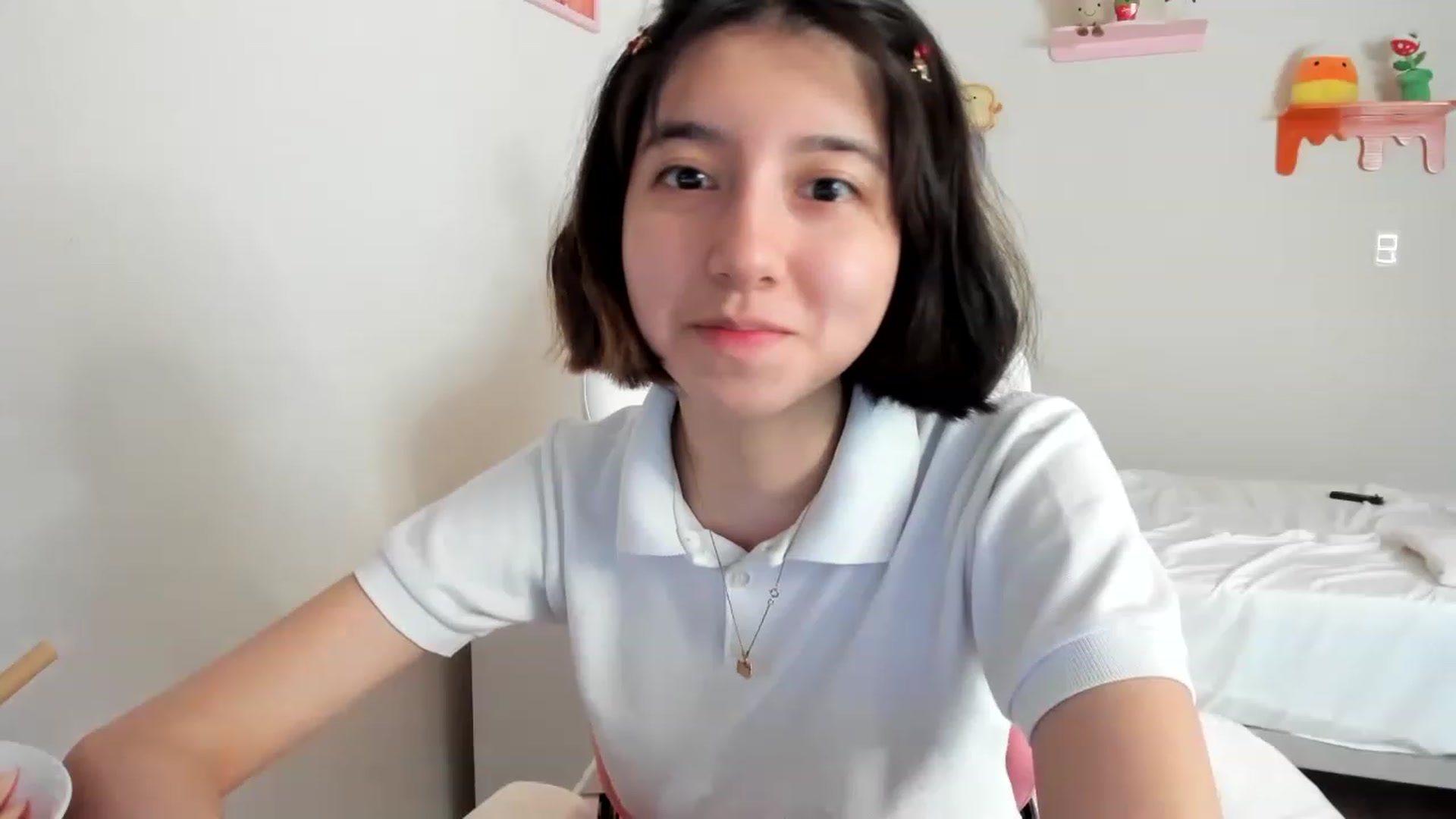 Gallery image thumbnail from Cherrycute666's myfreecams stream on, 04/28/2023, 18:58 image 13 of 20
