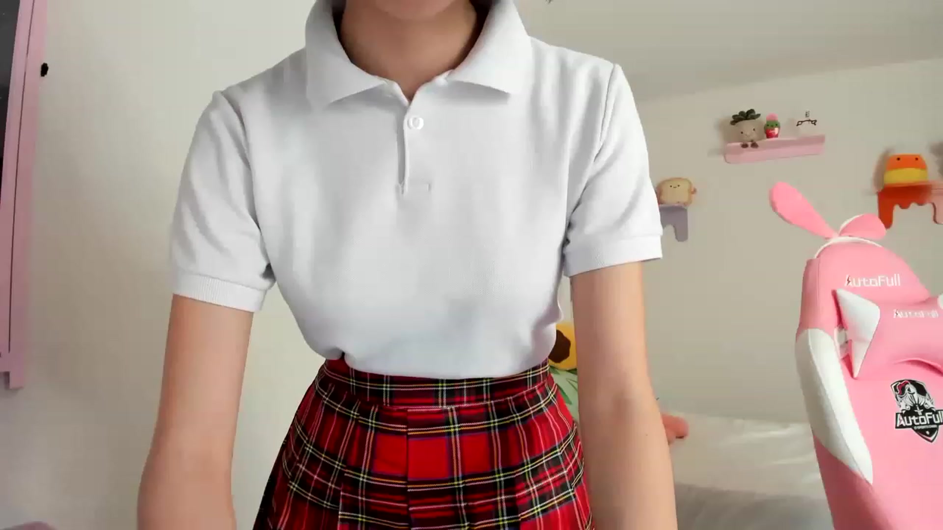 Gallery image thumbnail from Cherrycute666's myfreecams stream on, 04/28/2023, 21:48 image 6 of 20
