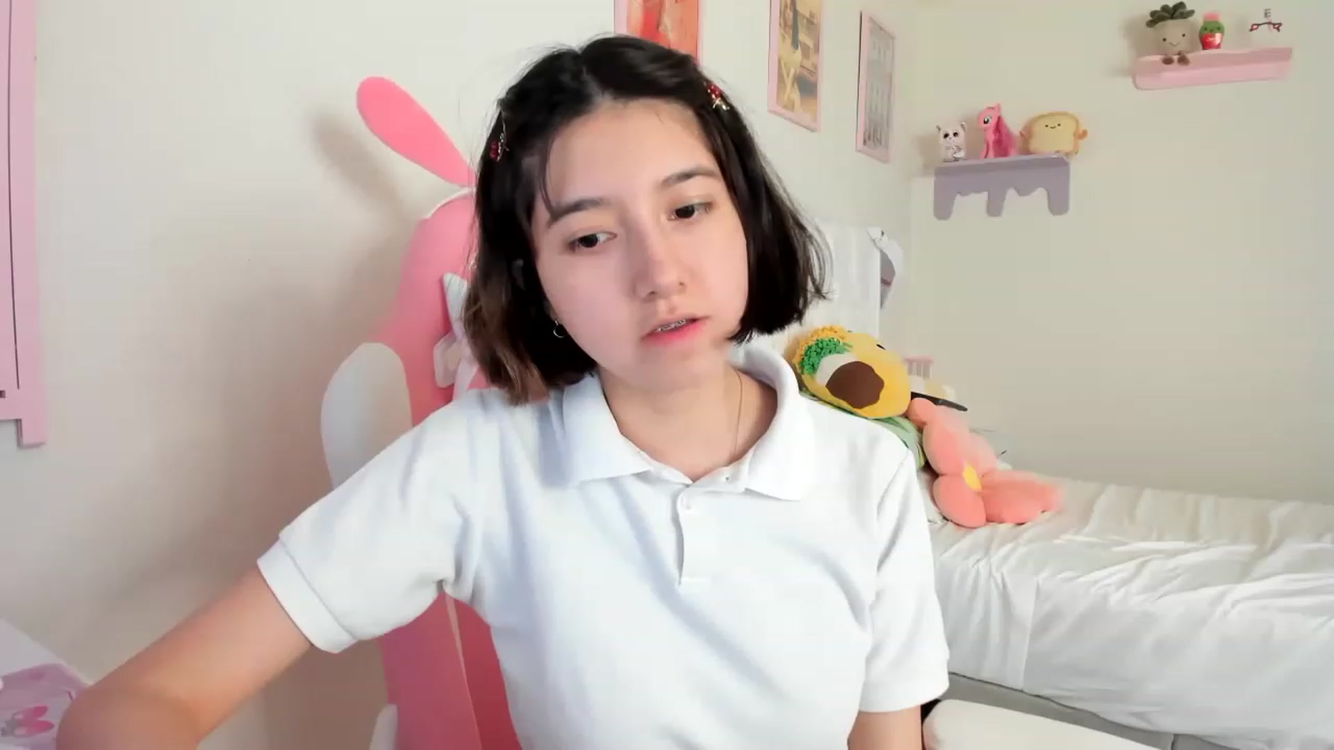 Gallery image thumbnail from Cherrycute666's myfreecams stream on, 04/28/2023, 23:50 image 2 of 20