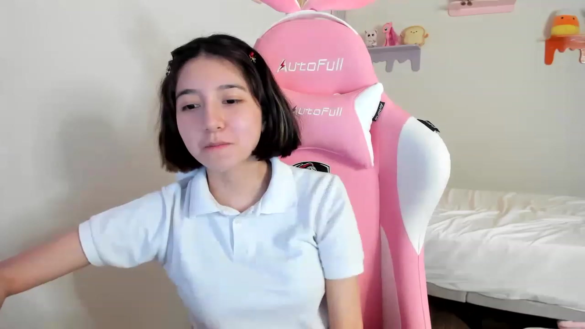 Gallery image thumbnail from Cherrycute666's myfreecams stream on, 04/29/2023, 02:14 image 3 of 20