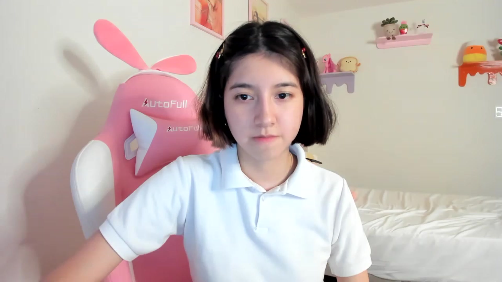Gallery image thumbnail from Cherrycute666's myfreecams stream on, 04/29/2023, 04:02 image 6 of 20