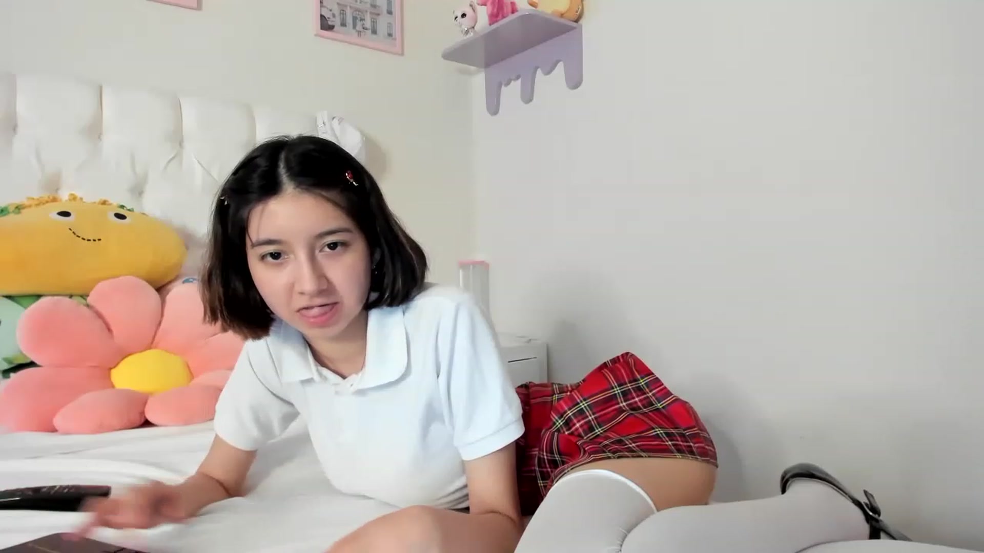 Gallery image thumbnail from Cherrycute666's myfreecams stream on, 04/29/2023, 04:02 image 11 of 20