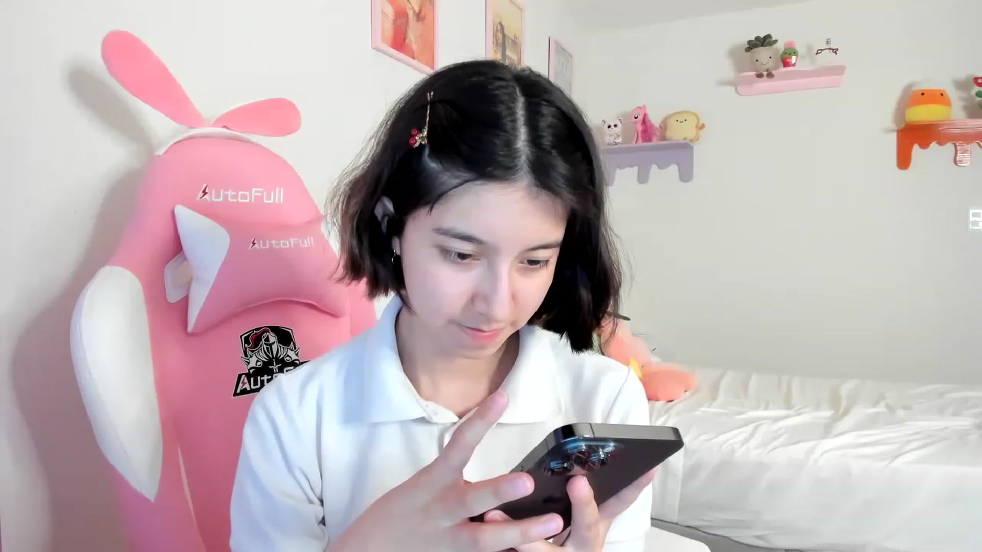 Gallery image thumbnail from Cherrycute666's myfreecams stream on, 04/29/2023, 04:02 image 5 of 20