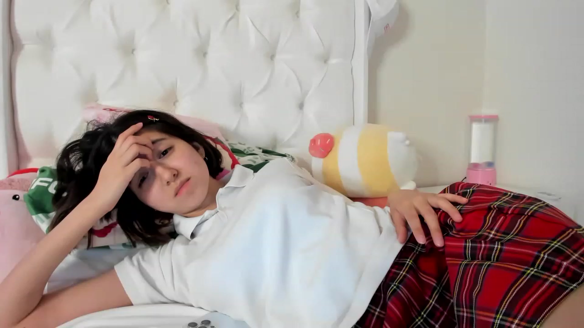 Gallery image thumbnail from Cherrycute666's myfreecams stream on, 04/29/2023, 07:14 image 20 of 20