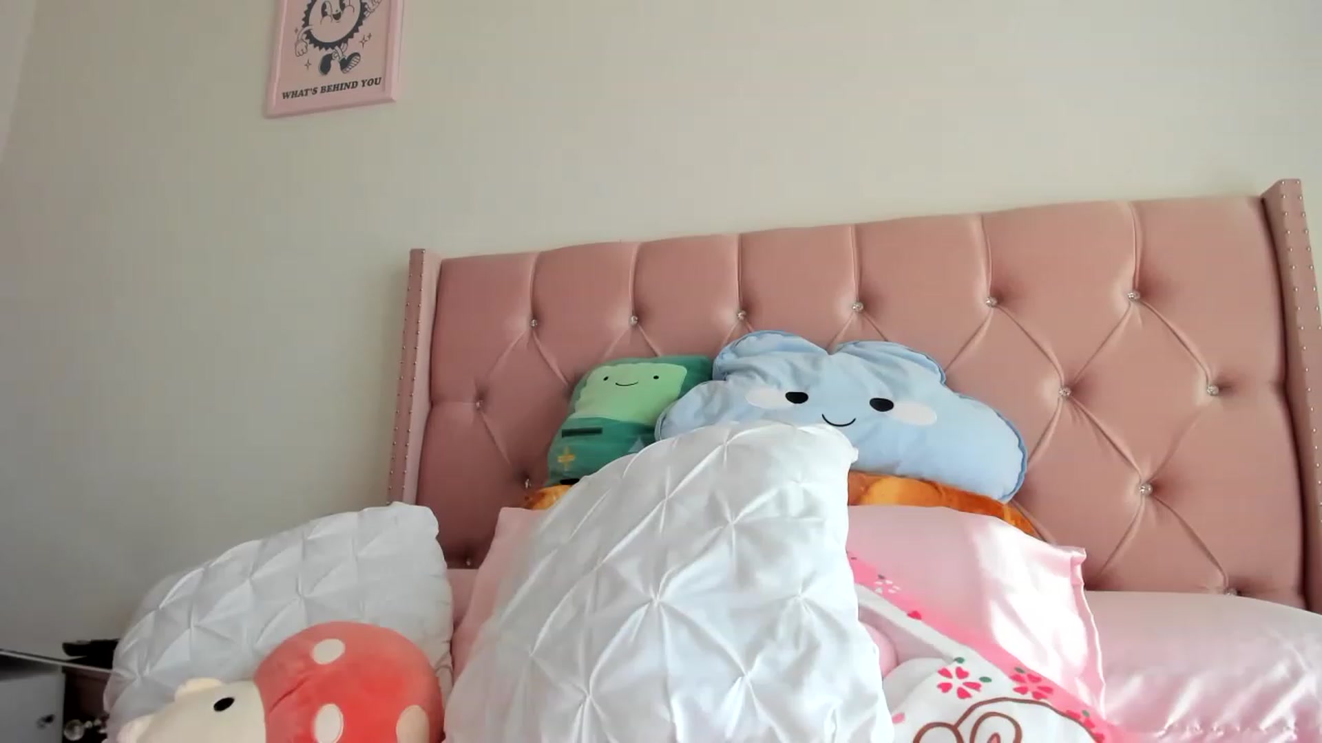 Gallery image thumbnail from Cherrycute666's myfreecams stream on, 04/29/2023, 13:37 image 3 of 20