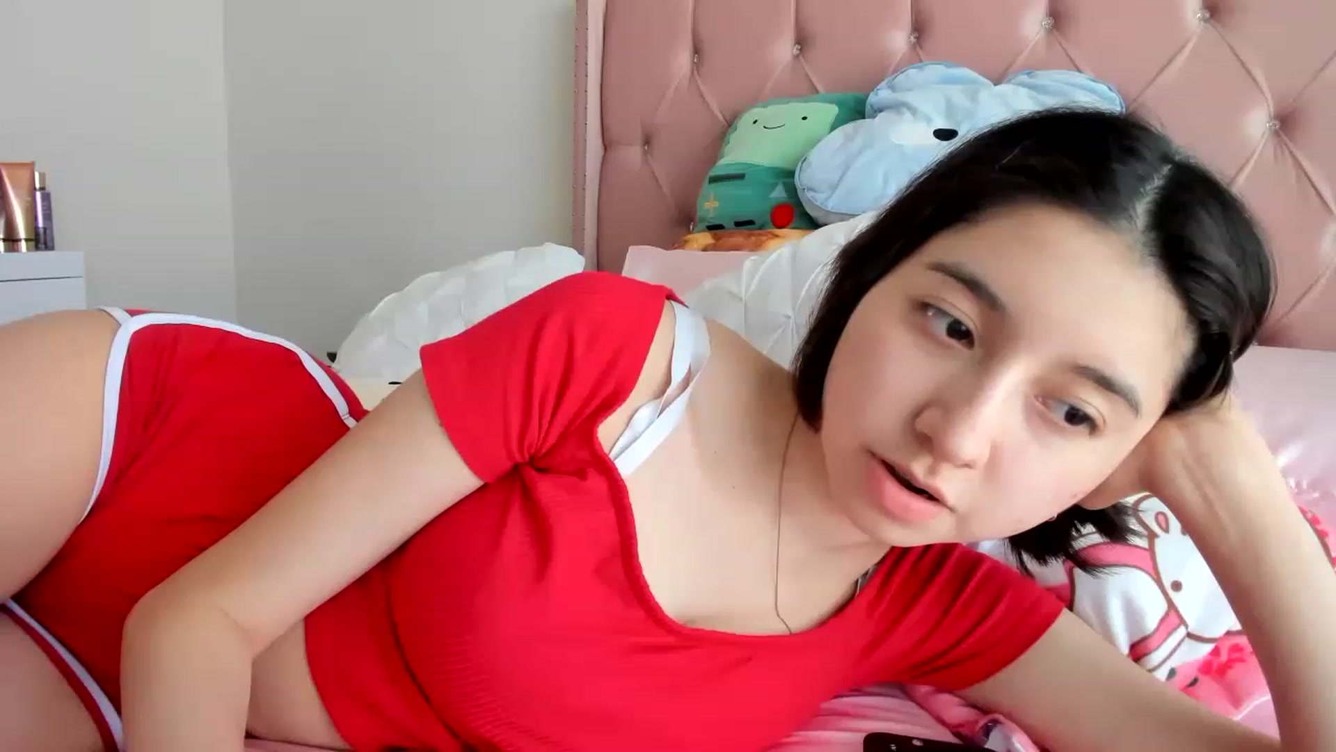 Gallery image thumbnail from Cherrycute666's myfreecams stream on, 04/29/2023, 14:20 image 15 of 20