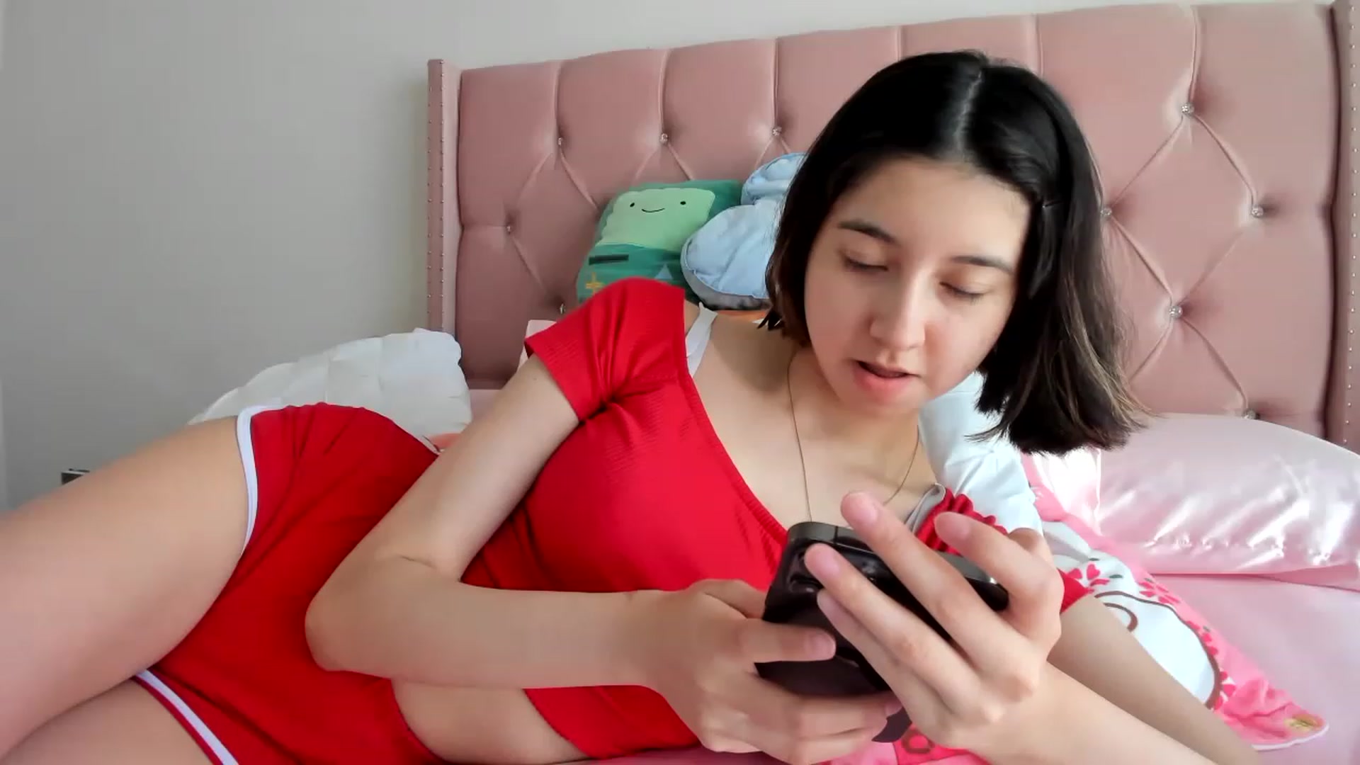 Gallery image thumbnail from Cherrycute666's myfreecams stream on, 04/29/2023, 14:20 image 5 of 20