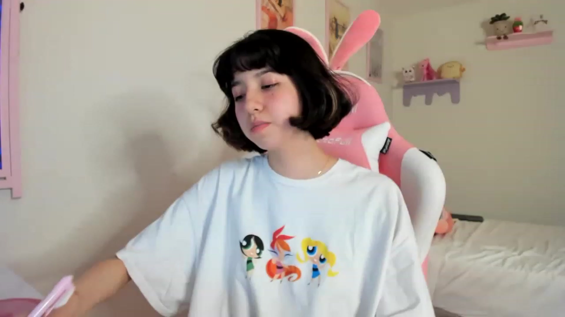 Gallery image thumbnail from Cherrycute666's myfreecams stream on, 04/30/2023, 11:12 image 10 of 20