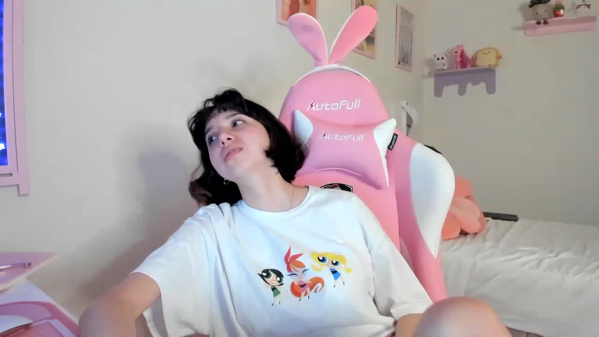 Gallery image thumbnail from Cherrycute666's myfreecams stream on, 04/30/2023, 11:49 image 10 of 20