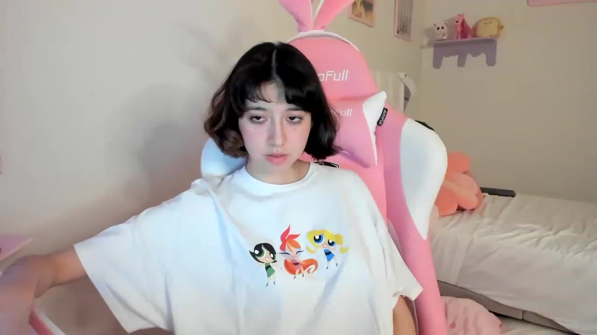 Gallery image thumbnail from Cherrycute666's myfreecams stream on, 04/30/2023, 11:49 image 15 of 20