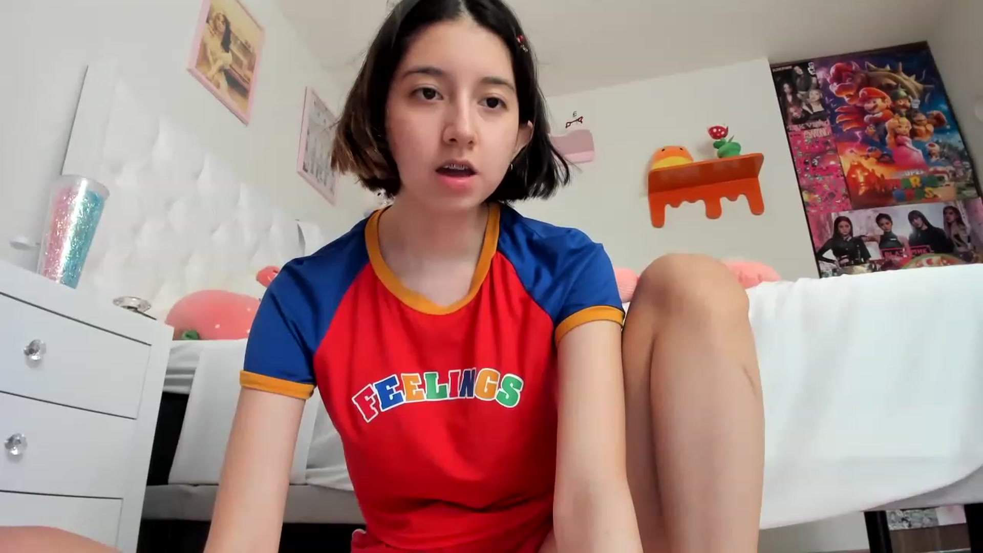 Gallery image thumbnail from Cherrycute666's myfreecams stream on, 05/01/2023, 18:05 image 14 of 20